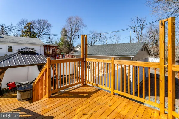 $1,200,000 | 3423 7th Street South, Arlington, VA 22204