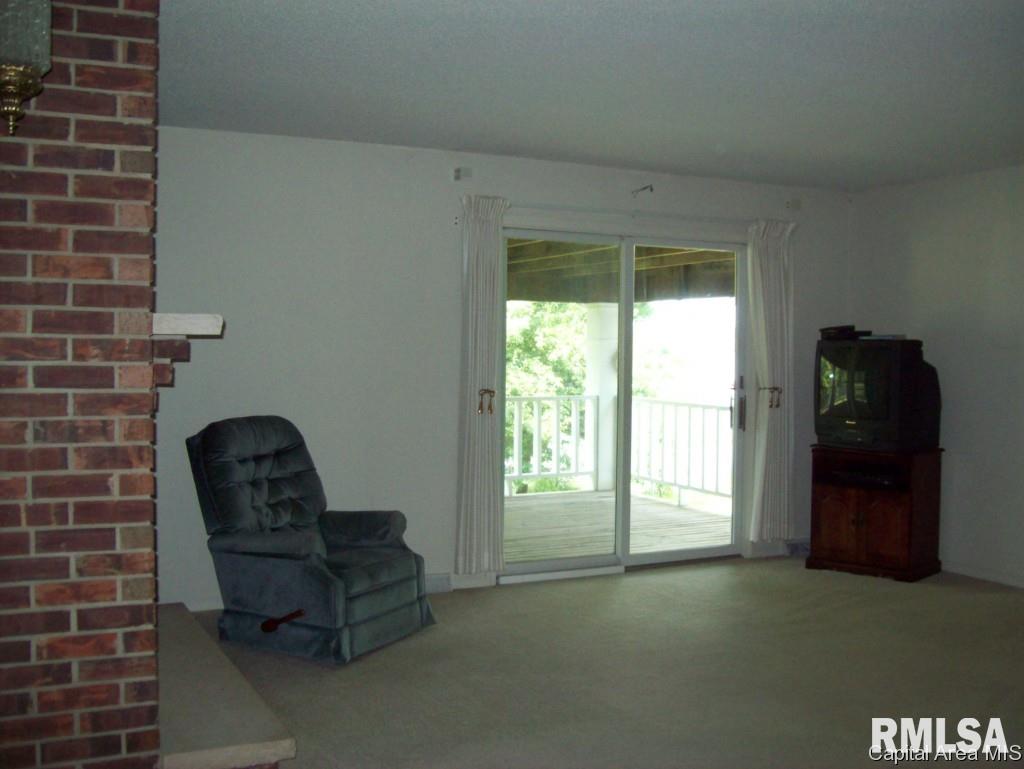 22 North Villa Grove Springfield, IL 62712 - Photo 6 of 22 Gallery Image 6