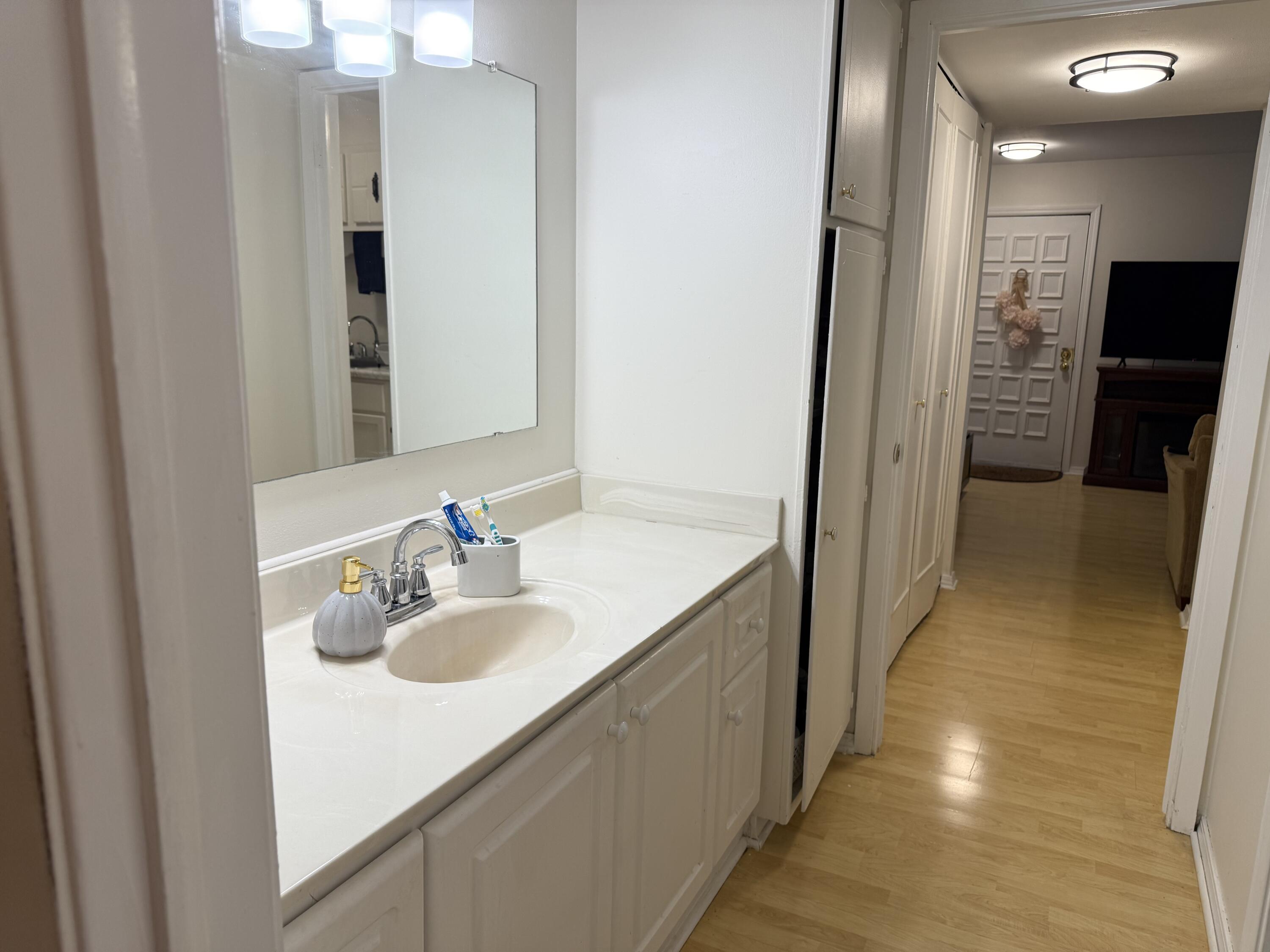 4155 West Rivers Edge Circle, Unit 24 Brown Deer, WI 53209 - Photo 22 of 32 IMG_5026