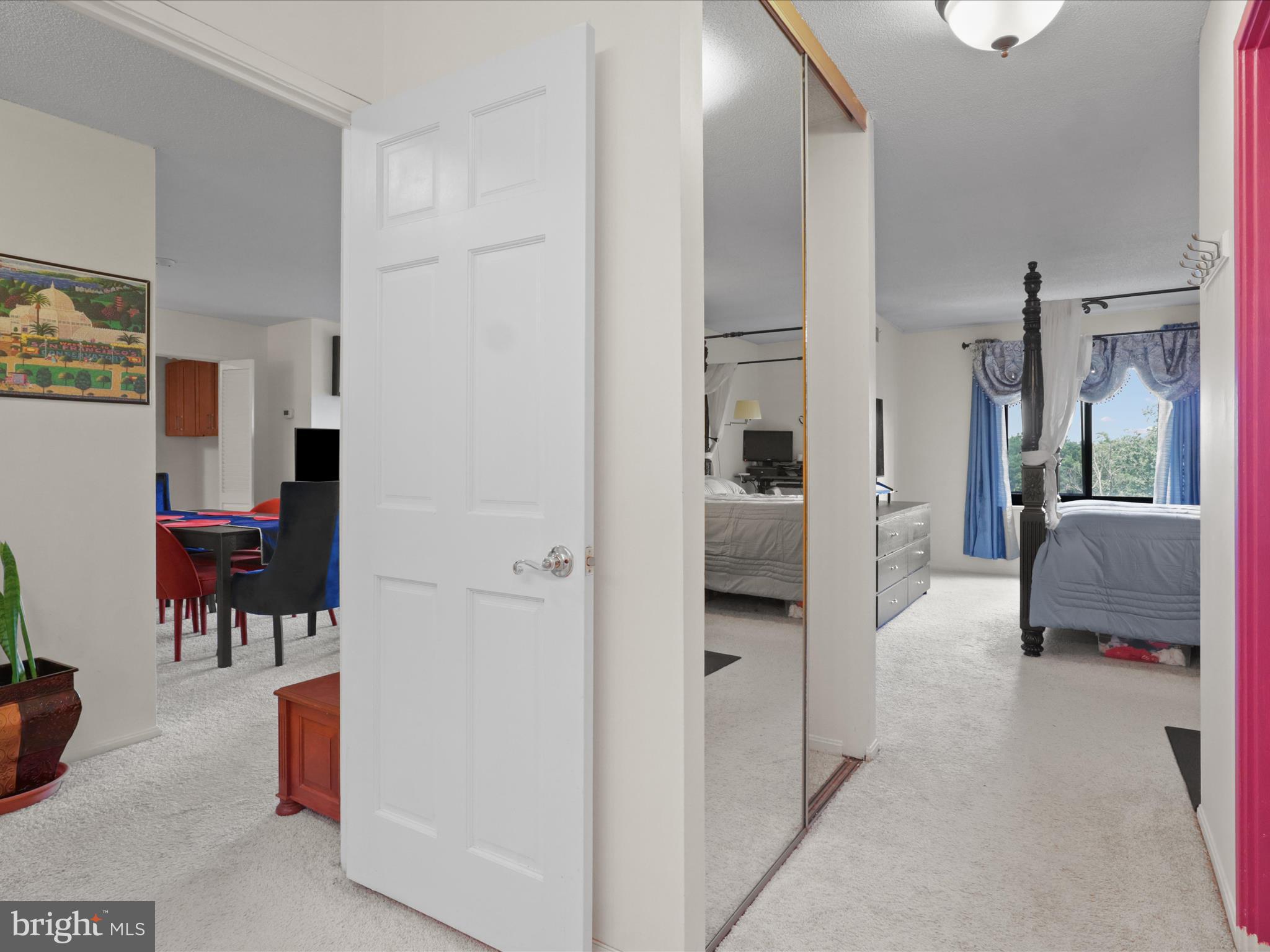 205 Yoakum Parkway, Unit 1020 Alexandria, VA 22304 - Photo 15 of 62 a en suite bathroom with a shower and a sink