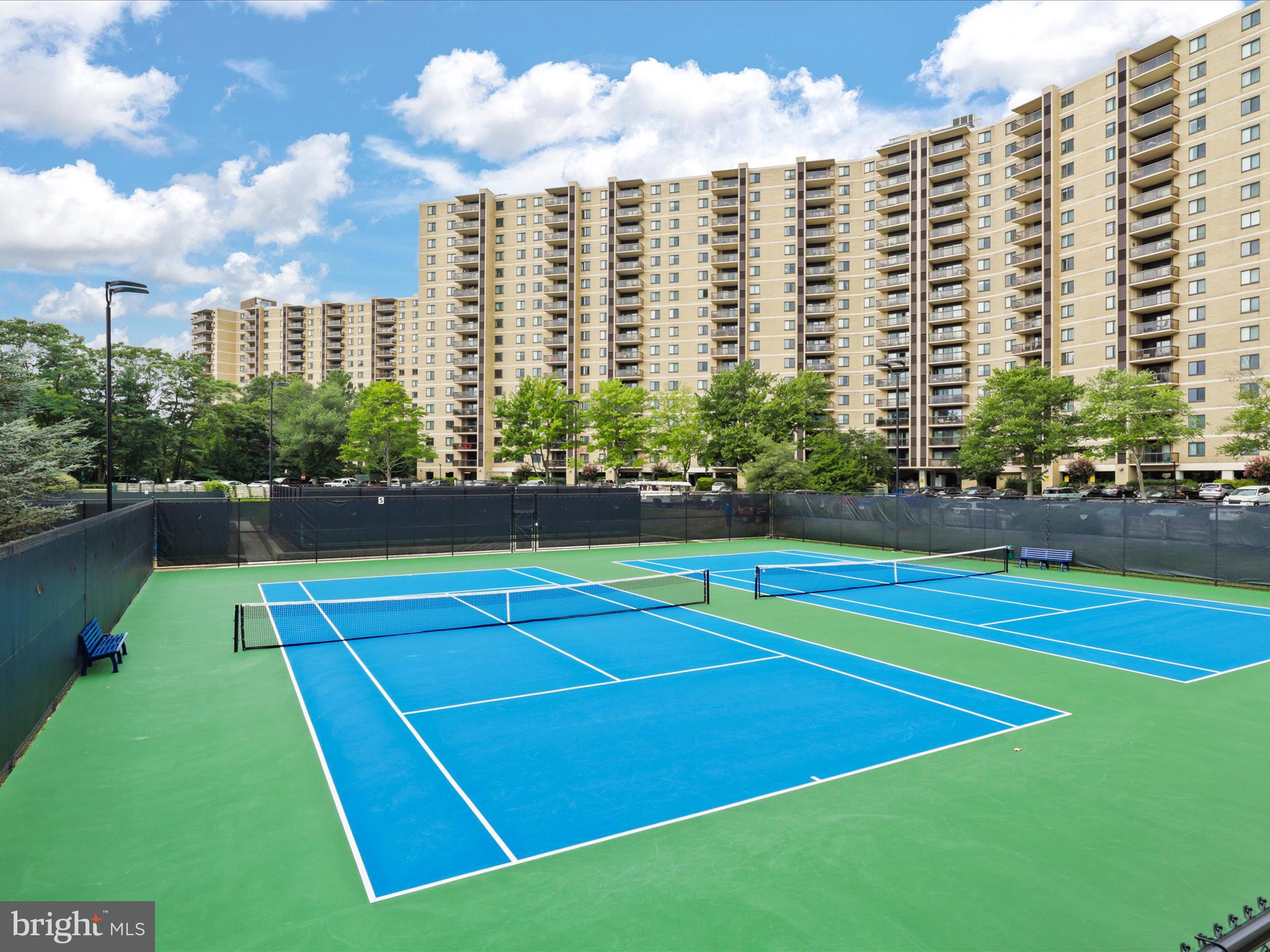 205 Yoakum Parkway, Unit 1020 Alexandria, VA 22304 - Photo 41 of 62 Tennis Courts
