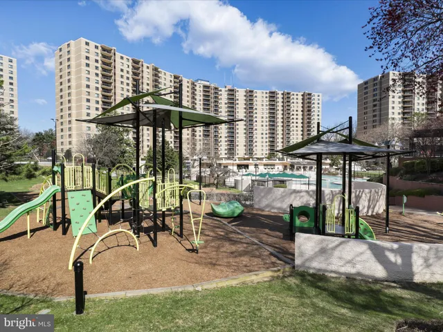 a view of outdoor space yard and patio