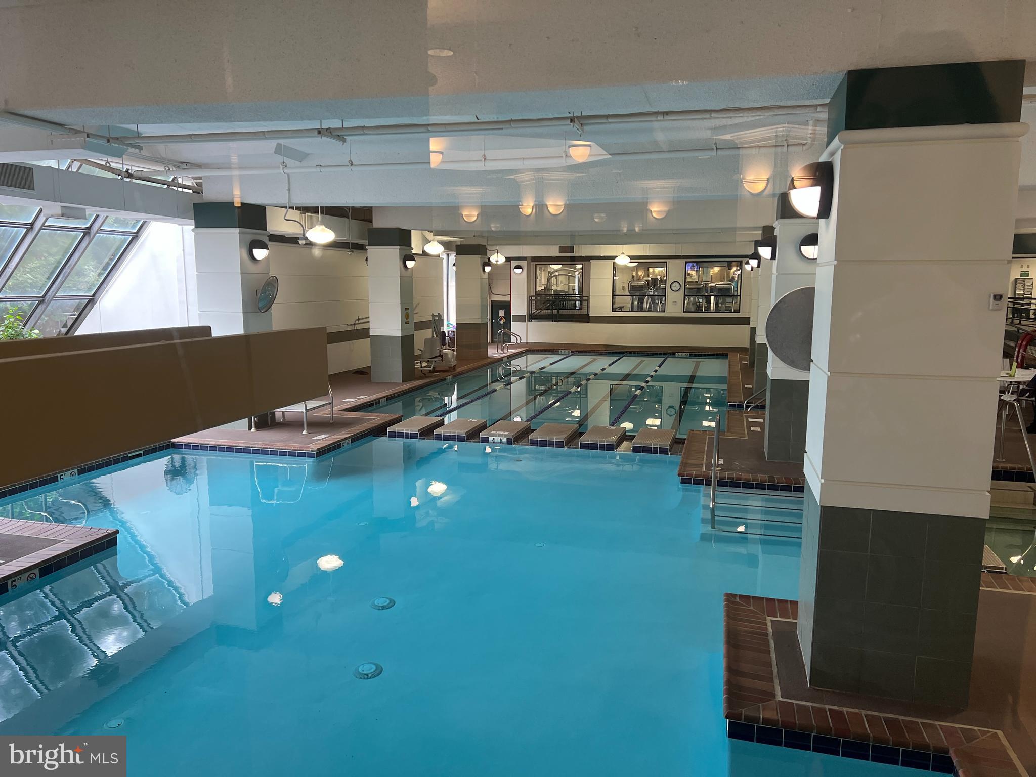 205 Yoakum Parkway, Unit 1020 Alexandria, VA 22304 - Photo 55 of 62 Indoor Pool