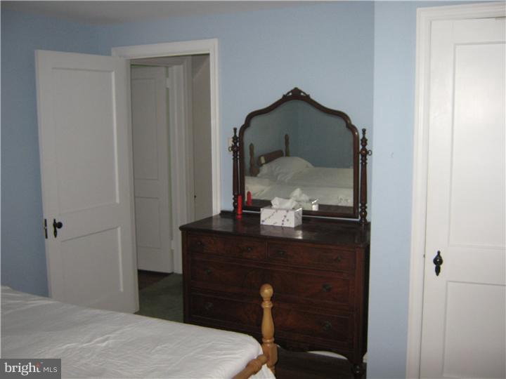 855 Valley View Road Flourtown, PA 19031 - Photo 11 of 17 Gallery Image 11