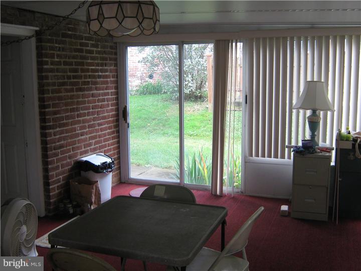 855 Valley View Road Flourtown, PA 19031 - Photo 7 of 17 Sun Room