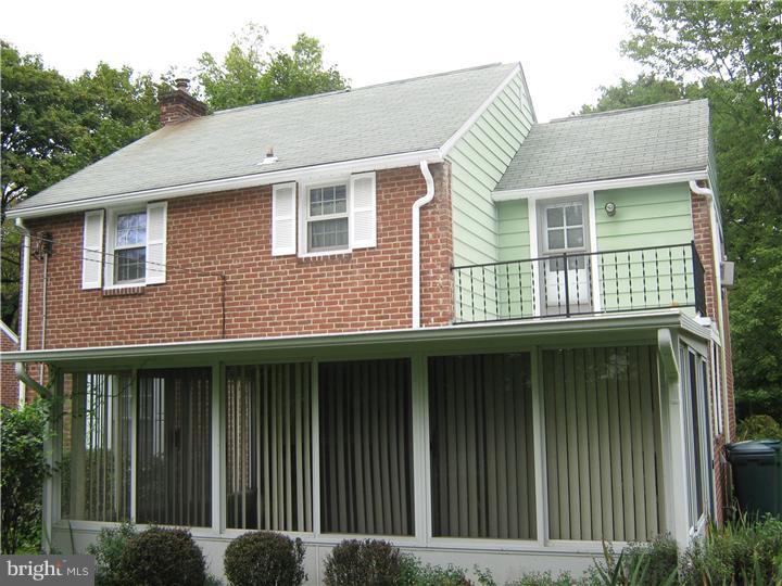 855 Valley View Road Flourtown, PA 19031 - Photo 10 of 17 Exterior Back
