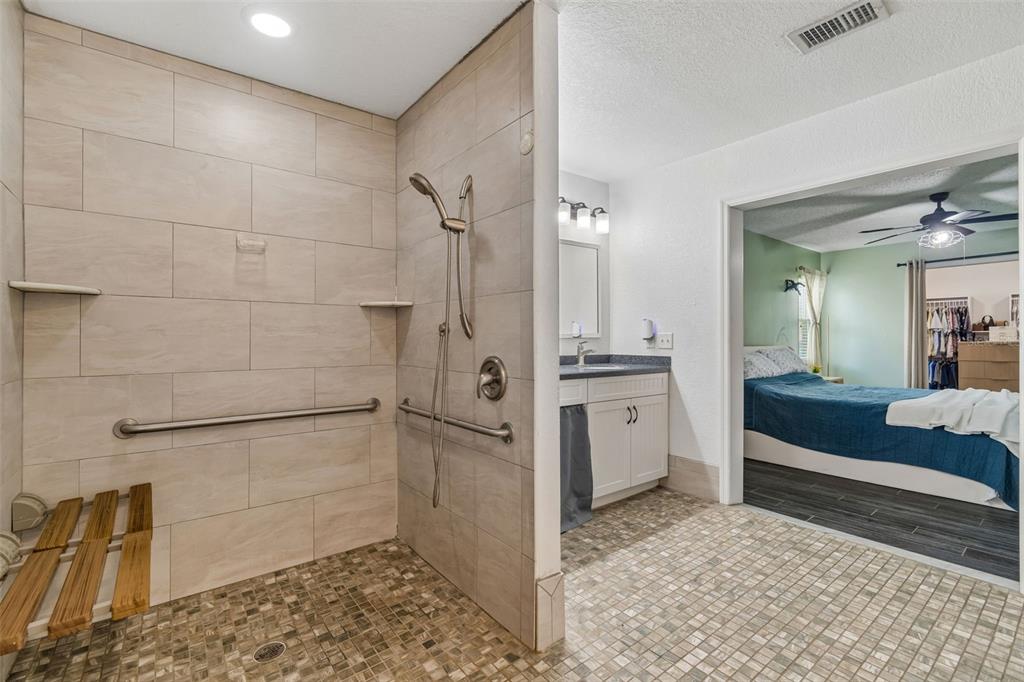 7737 Jenner Avenue New Port Richey, FL 34655 - Photo 12 of 27