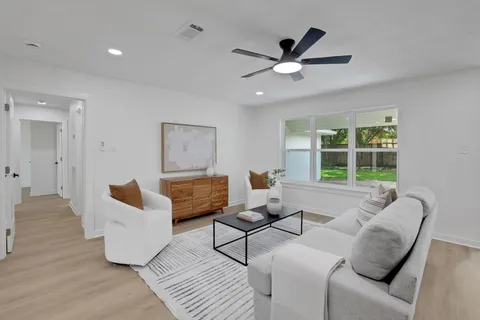 $630,000 | 3019 Stetson Lane, Houston, TX 77043