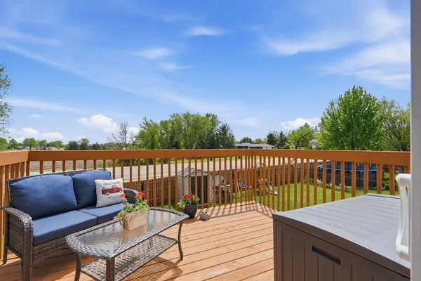 $349,900 | 6226 Palmetto Circle Southwest, Cedar Rapids, IA 52404