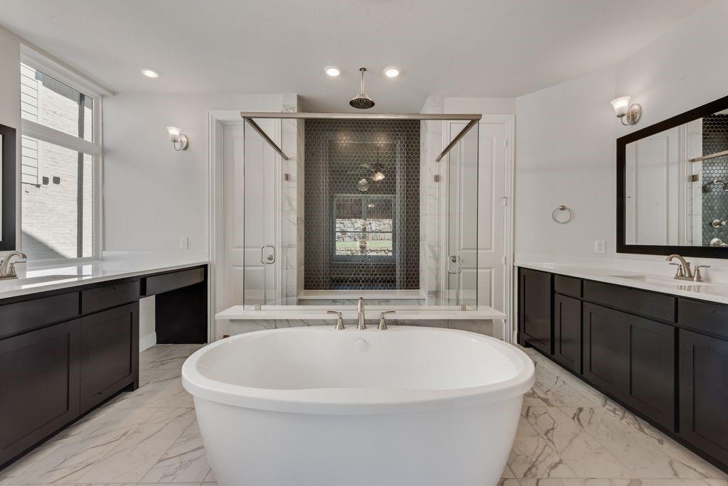 2634 Shadybrook Drive Celina, TX 75009 - Photo 15 of 37