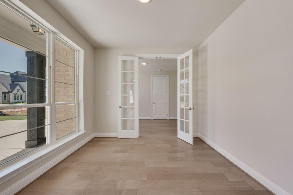 2634 Shadybrook Drive Celina, TX 75009 - Photo 5 of 37