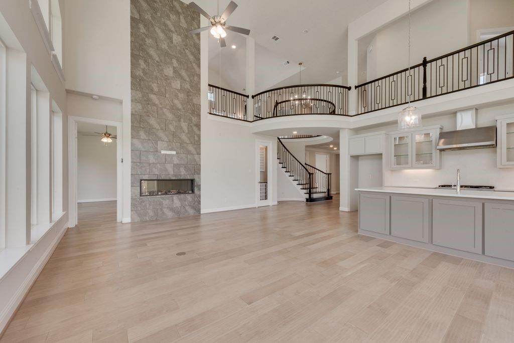 2634 Shadybrook Drive Celina, TX 75009 - Photo 7 of 37