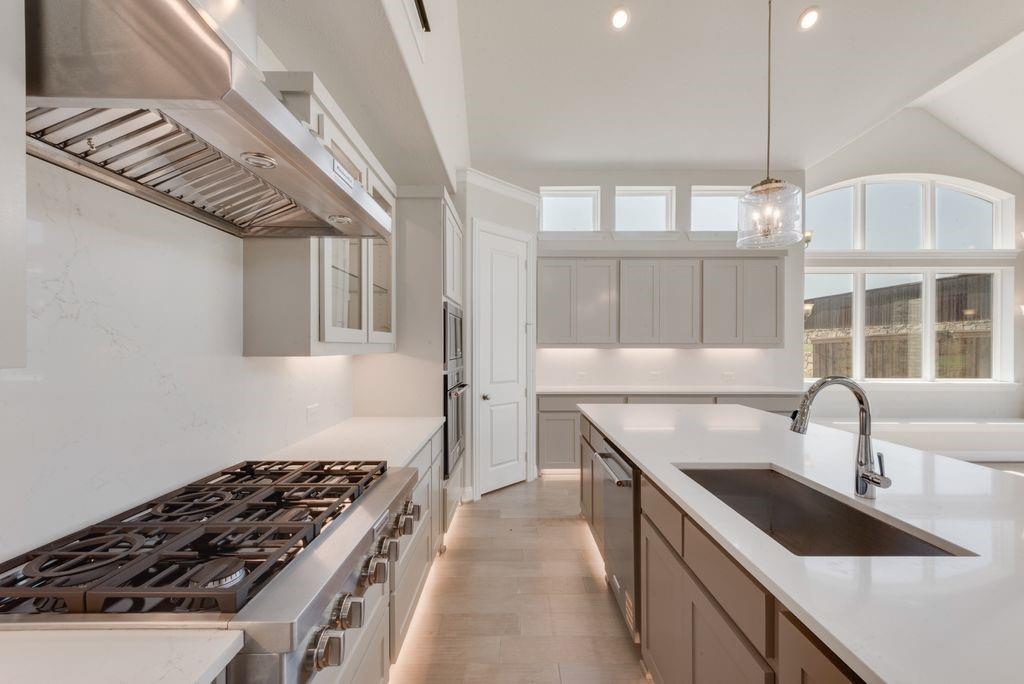 2634 Shadybrook Drive Celina, TX 75009 - Photo 10 of 37