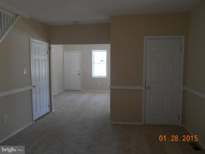 1107 Bridgeboro Road Edgewater Park, NJ 08010 - Photo 4 of 23 Dining Room