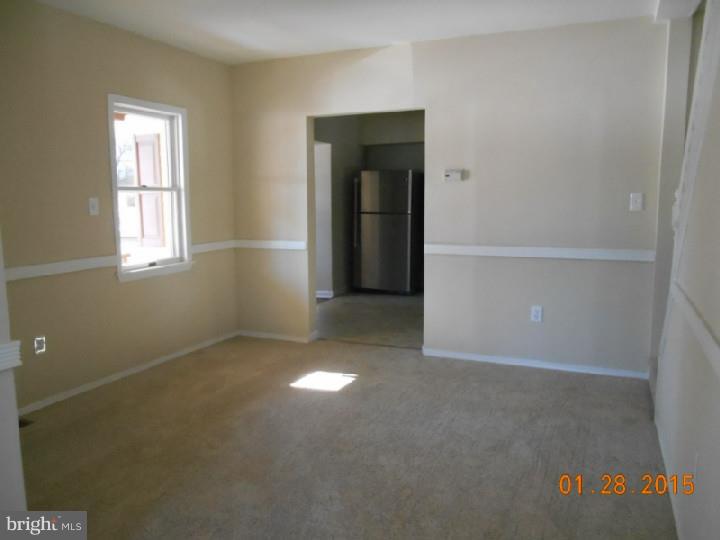 1107 Bridgeboro Road Edgewater Park, NJ 08010 - Photo 5 of 23 Dining Room