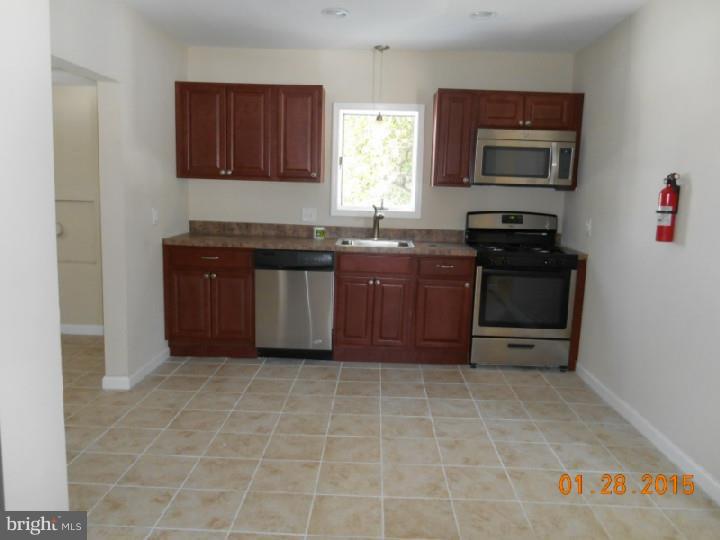 1107 Bridgeboro Road Edgewater Park, NJ 08010 - Photo 6 of 23 Kitchen