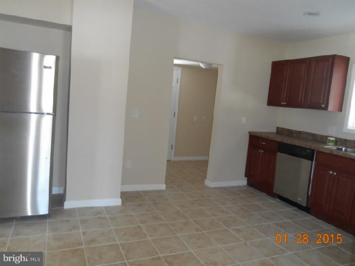 1107 Bridgeboro Road Edgewater Park, NJ 08010 - Photo 7 of 23 Kitchen