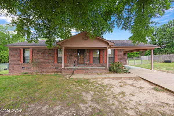 $210,000 | 4 Beth Place, Jackson, TN 38305
