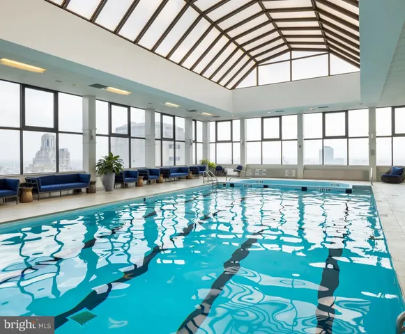 $2,823 | 1500 Locust Street, Unit 2B1516, Philadelphia, PA 19102