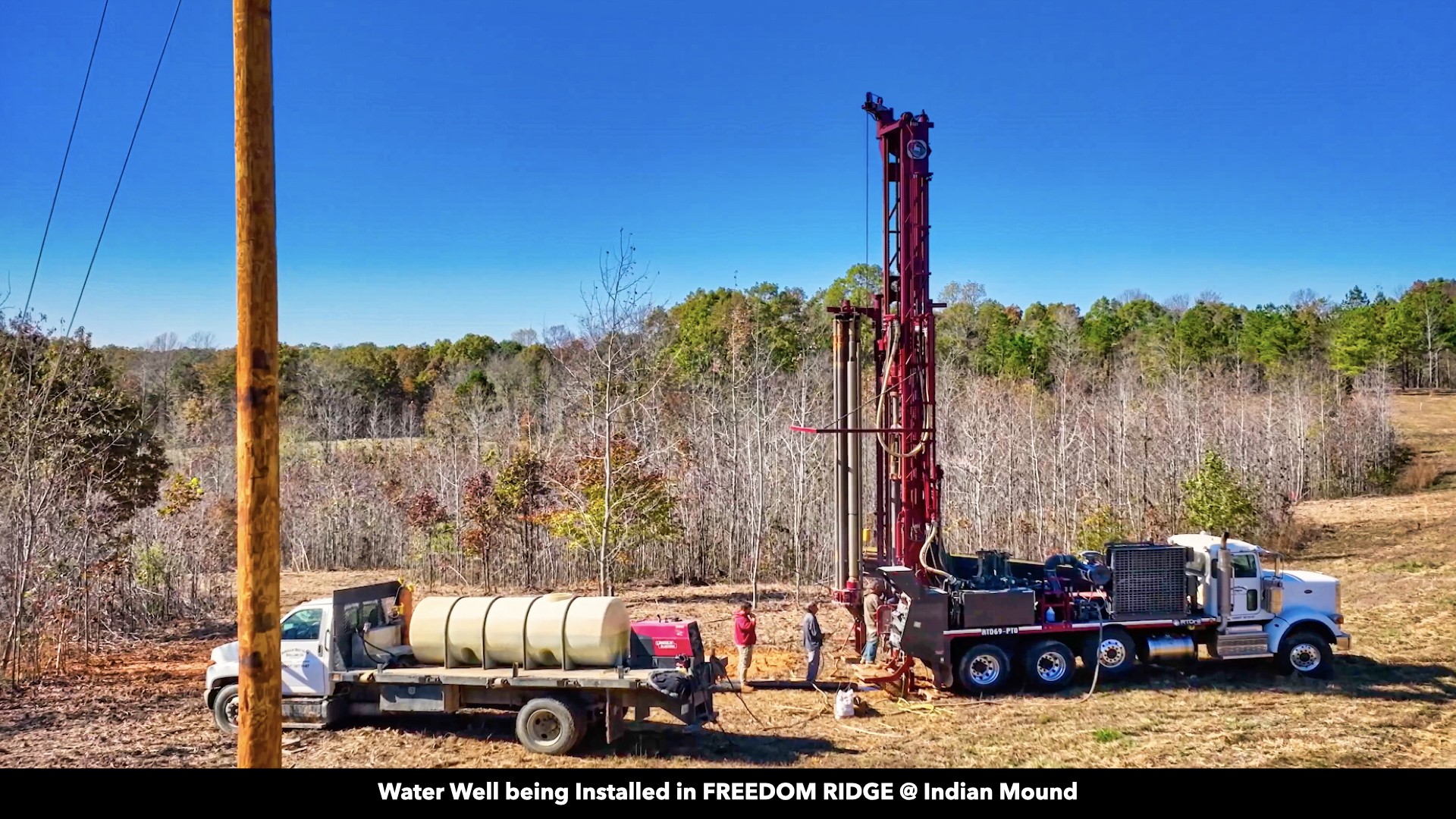 0 Freedom Ridge Indian Mound, TN 37079 - Photo 8 of 51 a front view of a house with a yard and sitting area