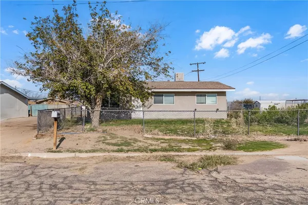 $200,000 | 25298 Jade Road, Barstow, CA 92311