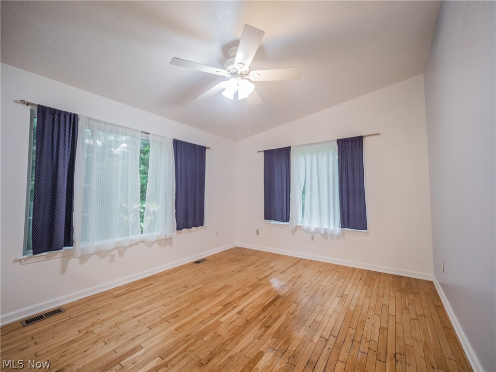 7051 Ridge Road Cleveland, OH 44129 - Photo 13 of 31 Gallery Image 13