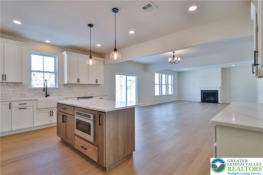 353 Abby Road, Unit LOT 40 Macungie, PA 18062 - Photo 10 of 41