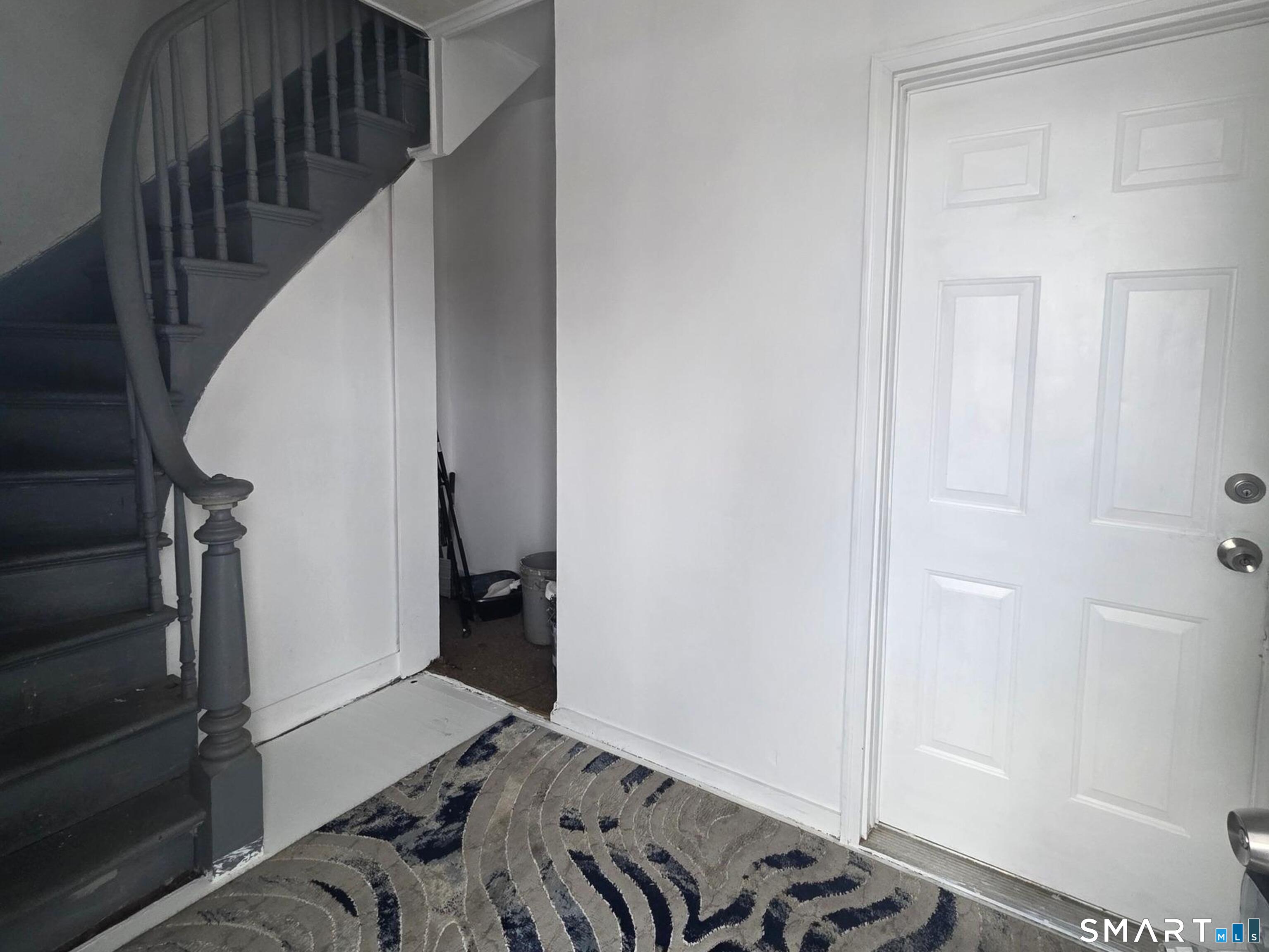 32 Wilson Street, Unit 1 Waterbury, CT 06708 - Photo 4 of 14