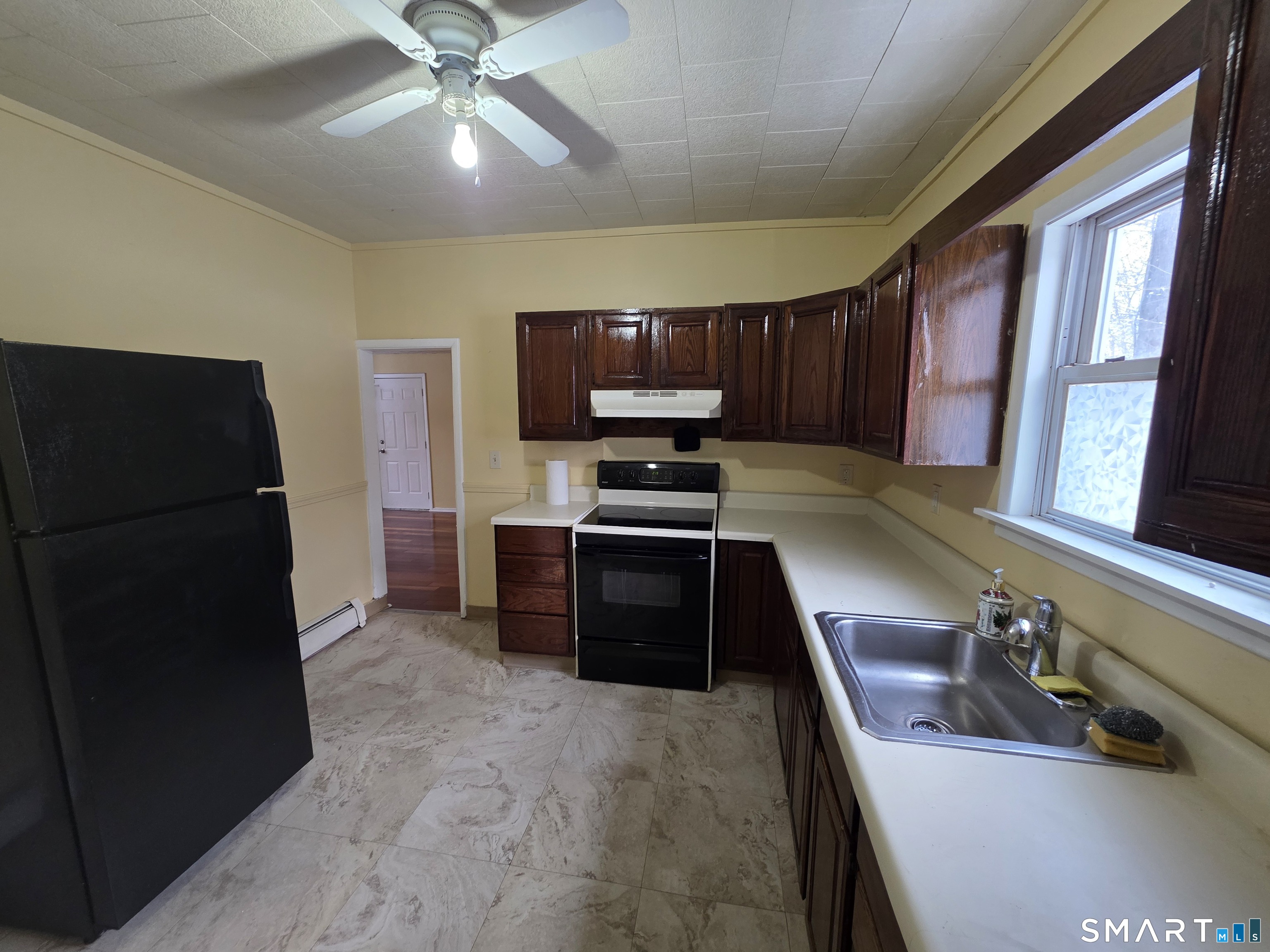 32 Wilson Street, Unit 1 Waterbury, CT 06708 - Photo 8 of 14