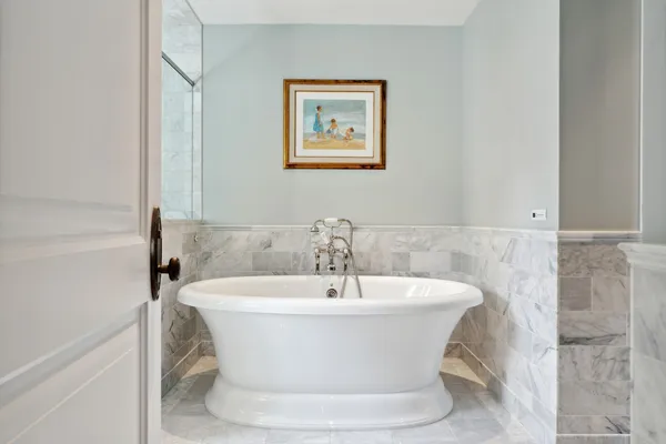 $3,750,000 | 446 West Huron Street, Chicago, IL 60654