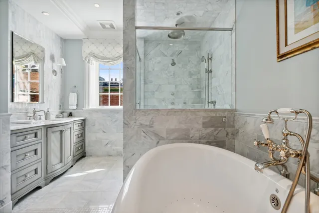 $3,750,000 | 446 West Huron Street, Chicago, IL 60654