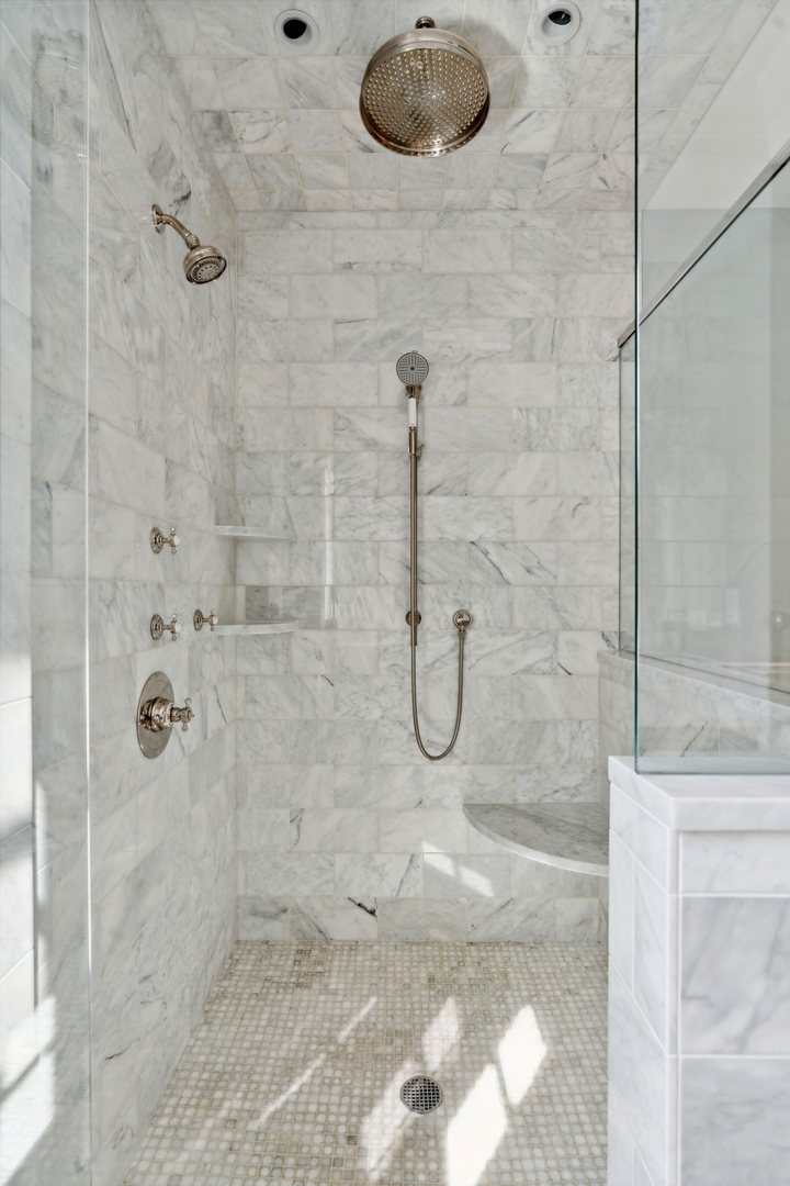 446 West Huron Street Chicago, IL 60654 - Photo 38 of 61