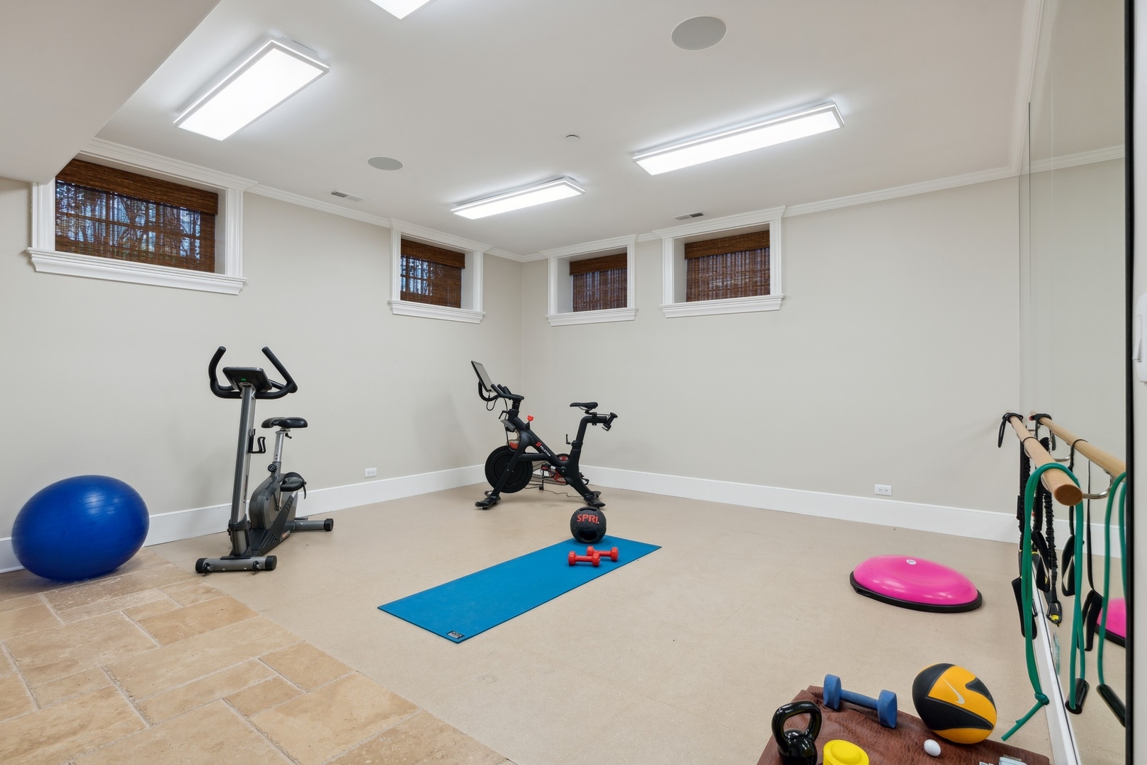 446 West Huron Street Chicago, IL 60654 - Photo 53 of 61