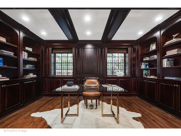 $3,750,000 | 446 West Huron Street, Chicago, IL 60654