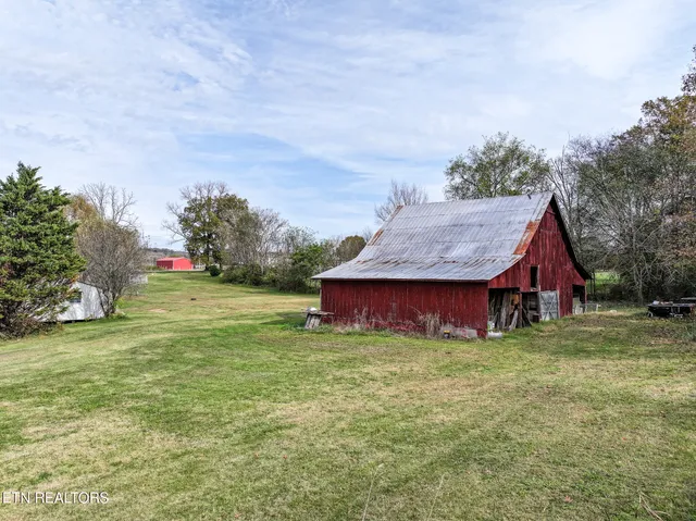 $384,900 | 1205 West Old Andrew Johnson Highway, New Market, TN 37820