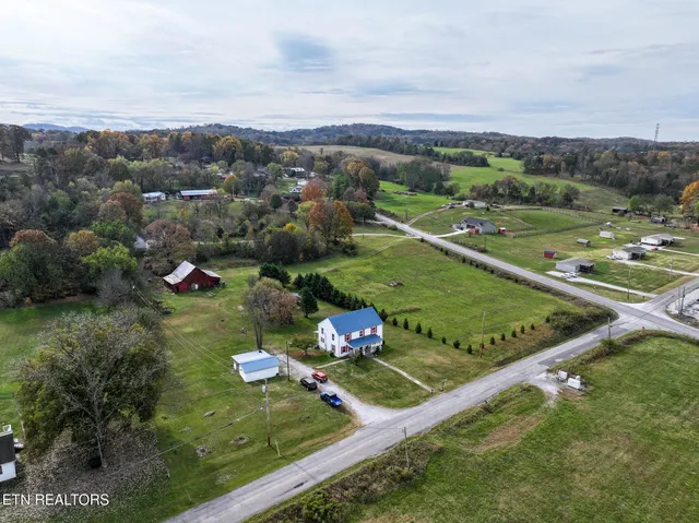 $384,900 | 1205 West Old Andrew Johnson Highway, New Market, TN 37820