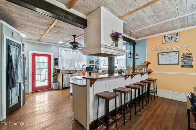 $384,900 | 1205 West Old Andrew Johnson Highway, New Market, TN 37820