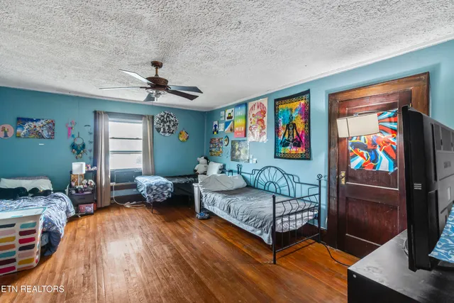 $384,900 | 1205 West Old Andrew Johnson Highway, New Market, TN 37820