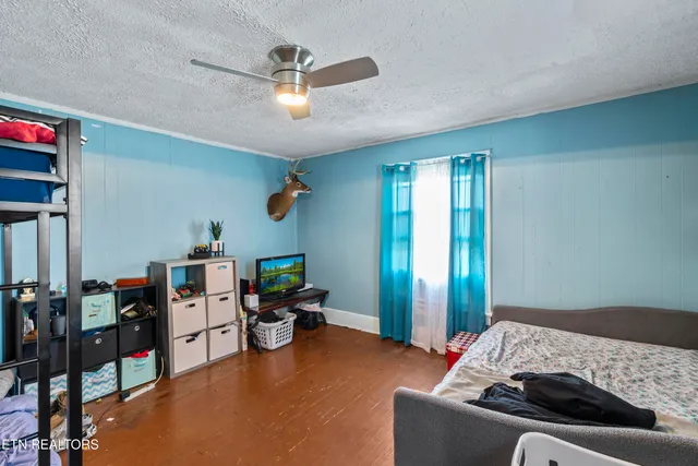 $384,900 | 1205 West Old Andrew Johnson Highway, New Market, TN 37820