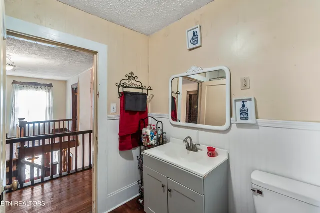 $384,900 | 1205 West Old Andrew Johnson Highway, New Market, TN 37820