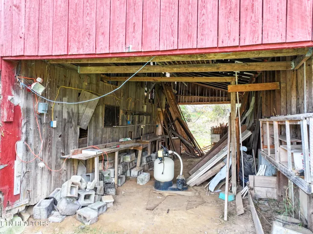 $384,900 | 1205 West Old Andrew Johnson Highway, New Market, TN 37820