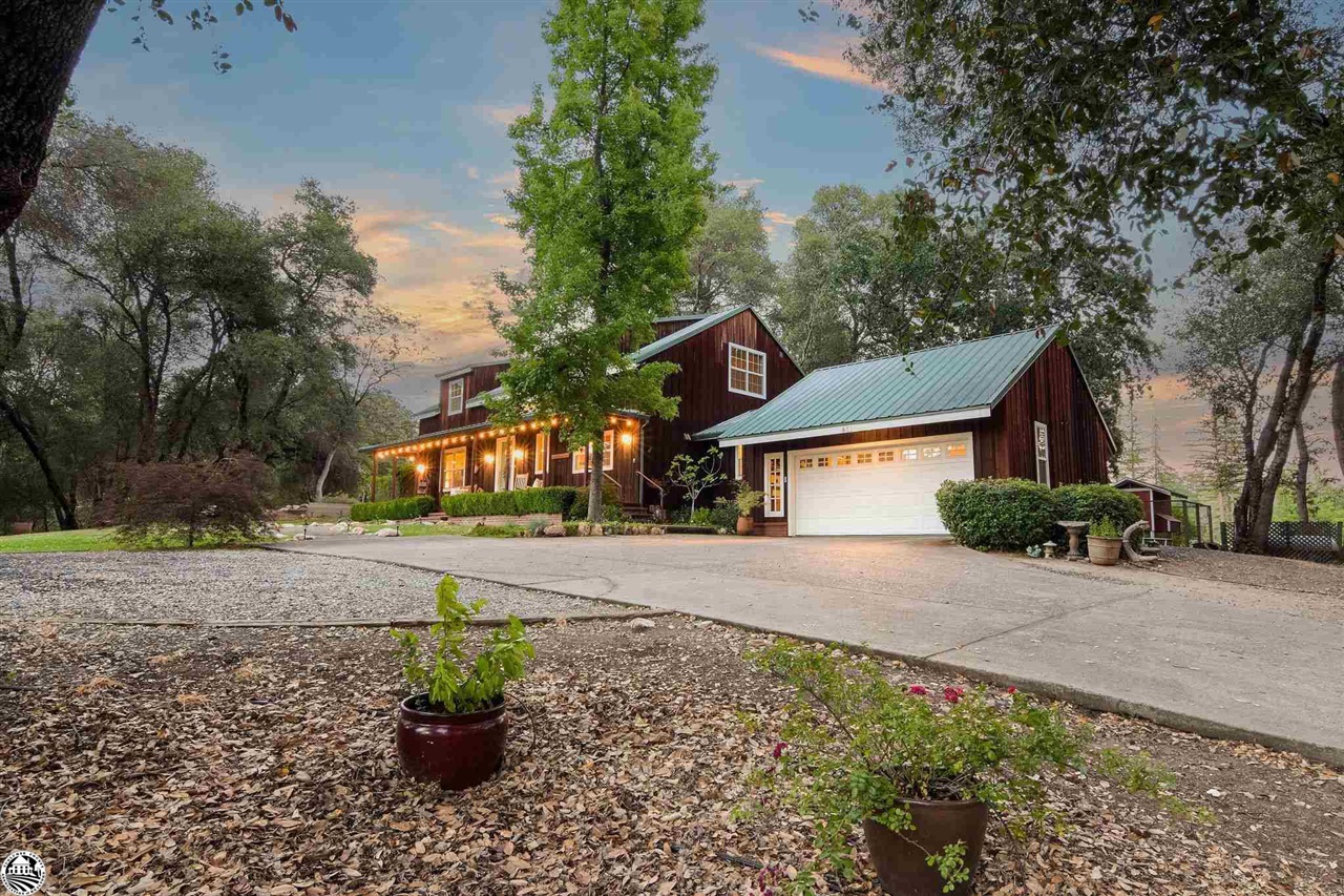 931 Pennsylvania Gulch Road Murphys, CA 95247 - Photo 2 of 60 Gallery Image 2