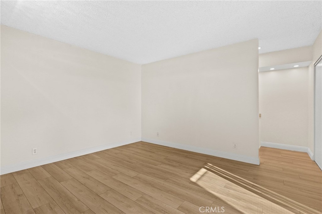 5651 North Sumner Way, Unit 310 Culver City, CA 90230 - Photo 17 of 25