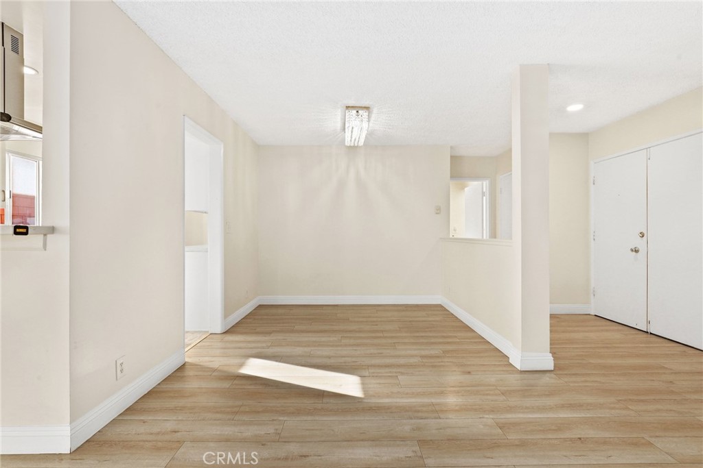 5651 North Sumner Way, Unit 310 Culver City, CA 90230 - Photo 3 of 25