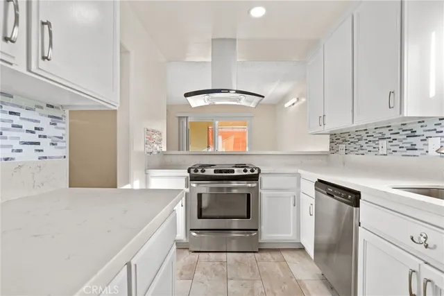 $3,400 | 5651 North Sumner Way, Unit 310, Culver City, CA 90230