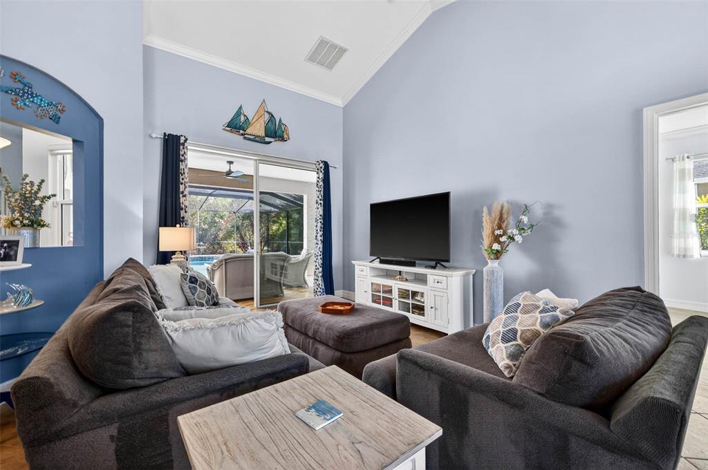 5405 Coral Shell Way Apollo Beach, FL 33572 - Photo 13 of 58