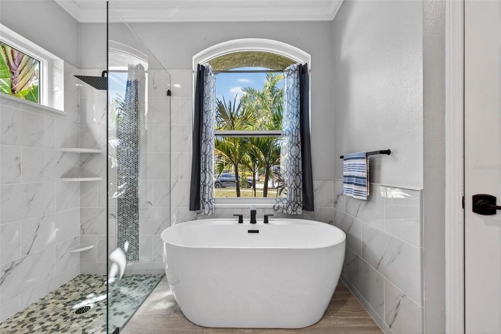 5405 Coral Shell Way Apollo Beach, FL 33572 - Photo 2 of 58