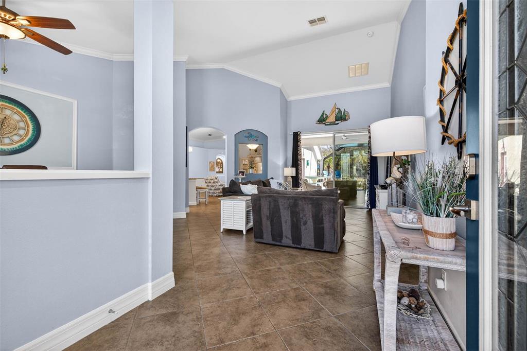 5405 Coral Shell Way Apollo Beach, FL 33572 - Photo 10 of 58