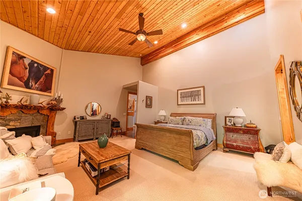 $2,300,000 | 42732 284th Avenue Southeast, Enumclaw, WA 98022