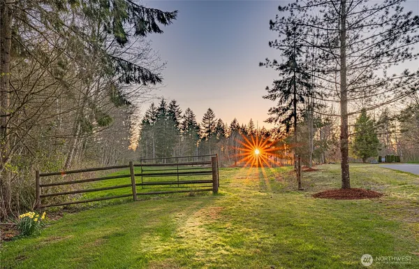 $2,300,000 | 42732 284th Avenue Southeast, Enumclaw, WA 98022